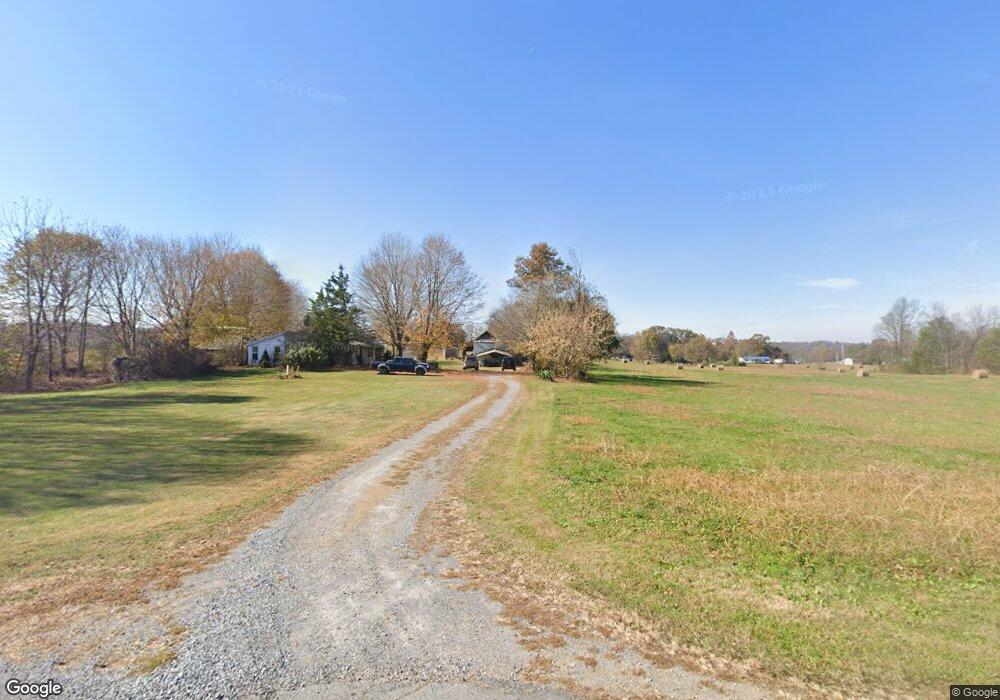 180 Laws Rd, Greeneville, TN 37743 - photo 1