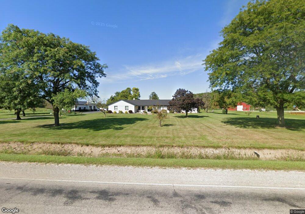 9431 Grafton Rd, Carleton, MI 48117 - photo 1