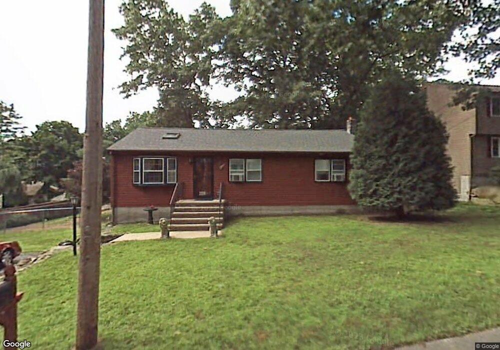 18 Hillcrest Rd, Dracut, MA 01826 - photo 1