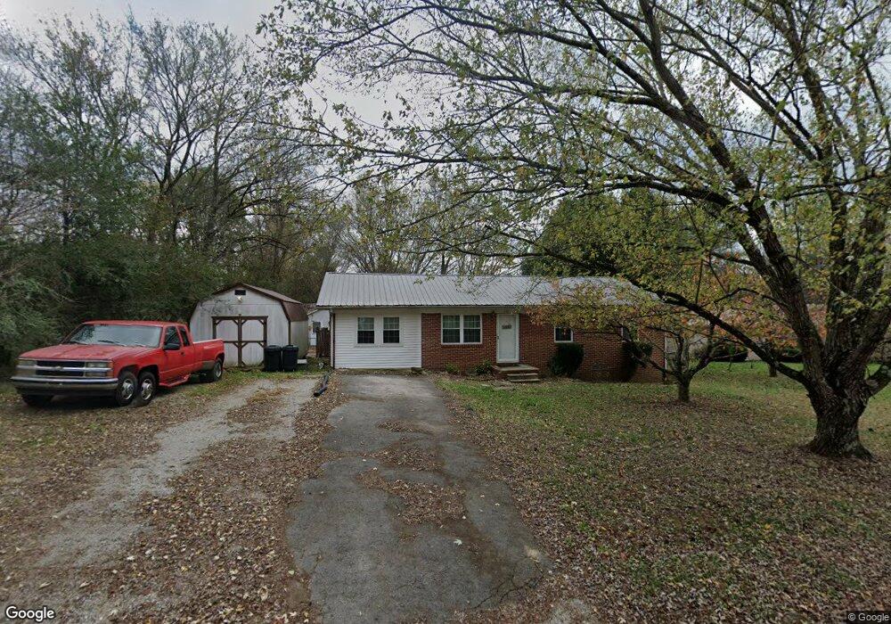 222 E Netherland Rd, Cookeville, TN 38506 - photo 1