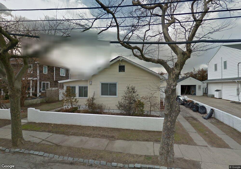 111 Bermuda St, Atlantic Beach, NY 11509 - photo 1