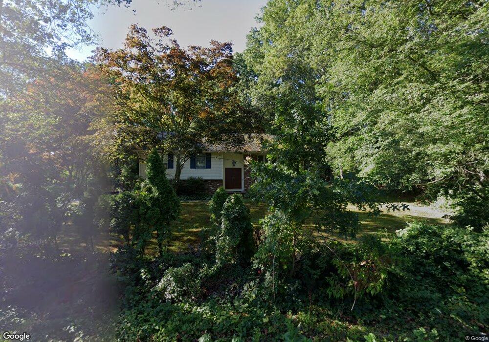 1570 Division St, East Greenwich, RI 02818 - photo 1