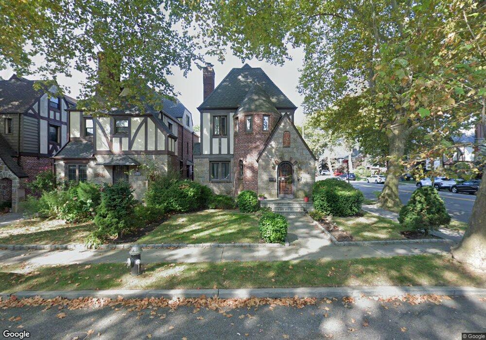 2602 168th St, Flushing, NY 11358 - photo 1