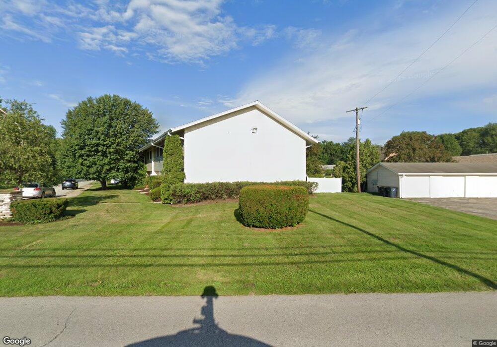 801 Birch Tree Ln, Michigan City, IN 46360 - photo 1