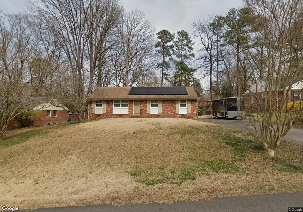 1819 Blakemore Rd, Richmond, VA 23225 - photo 1