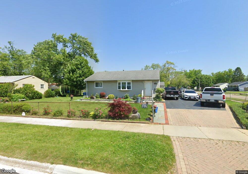 2832 Navaho Rd, Waukegan, IL 60087 - photo 1