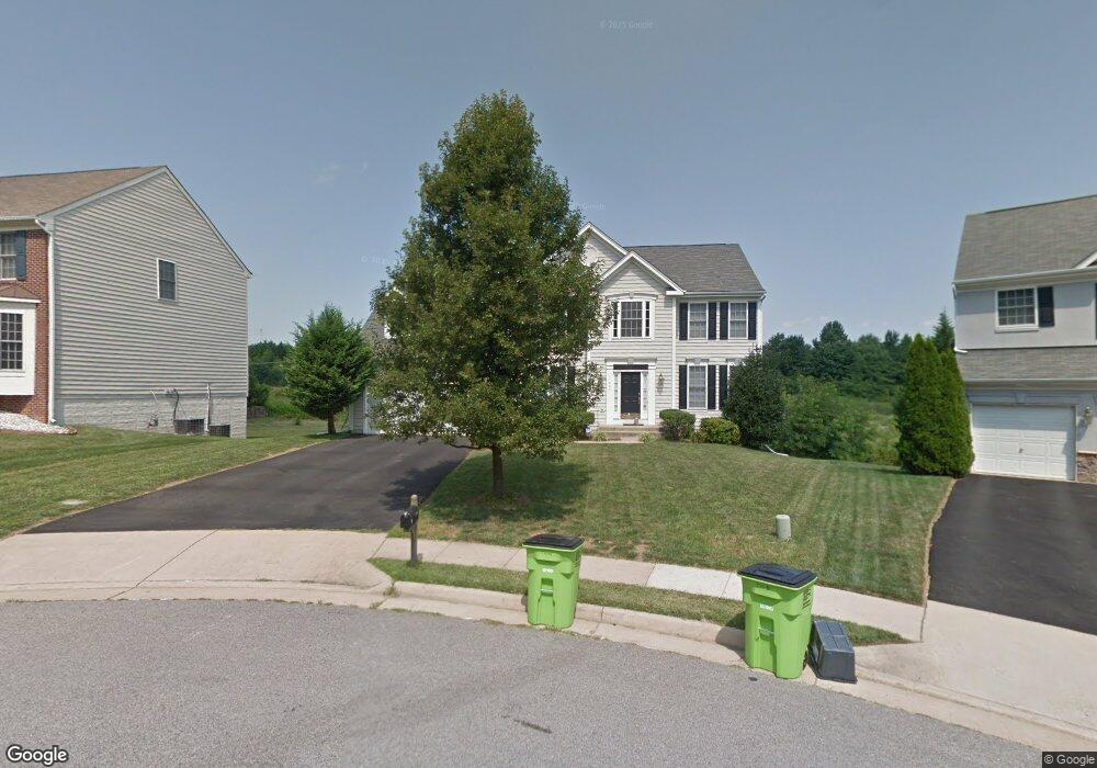 17083 Anns Brook Ct, Woodbridge, VA 22191 - photo 1