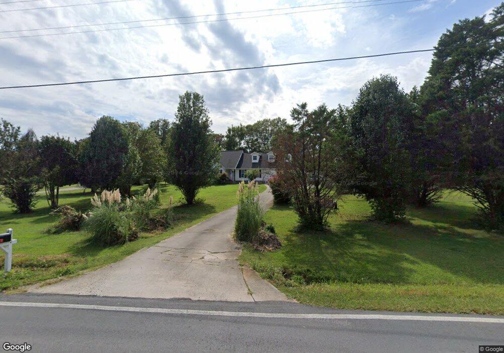 580 Mcentire Cir, Chatsworth, GA 30705 - photo 1