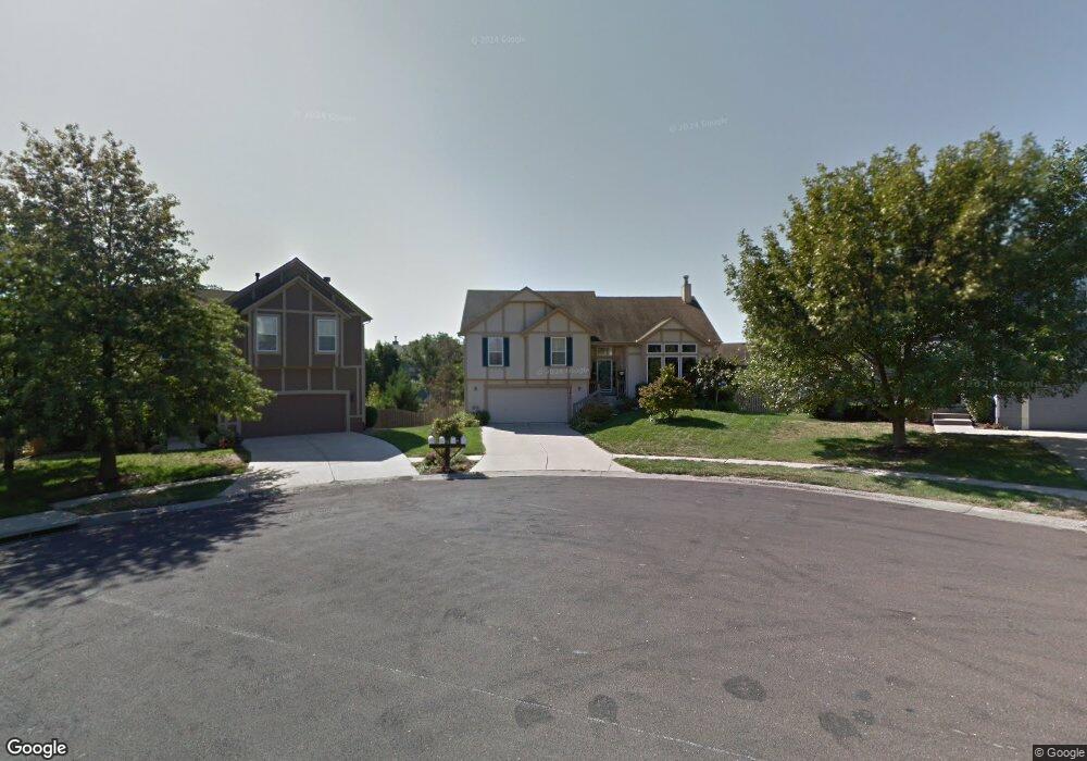 21411 W 47th Ct, Shawnee, KS 66218 - photo 1