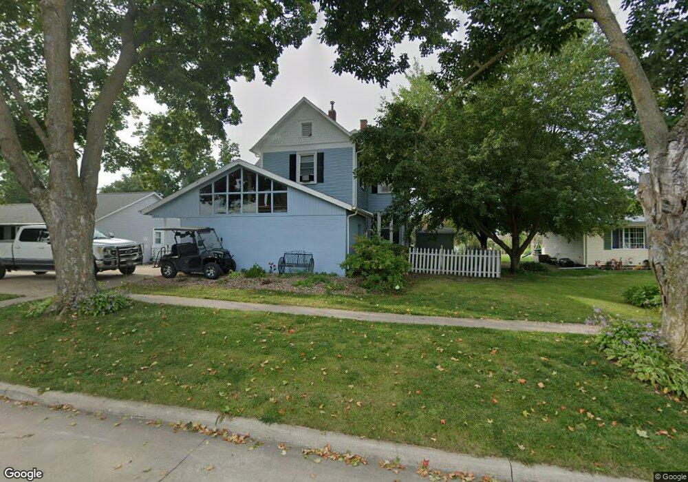 211 W 2nd St, Wayland, IA 52654 - photo 1