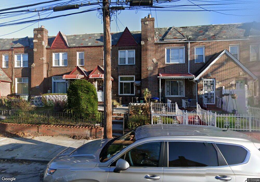 17616 Sunbury Rd, Jamaica, NY 11434 - photo 1