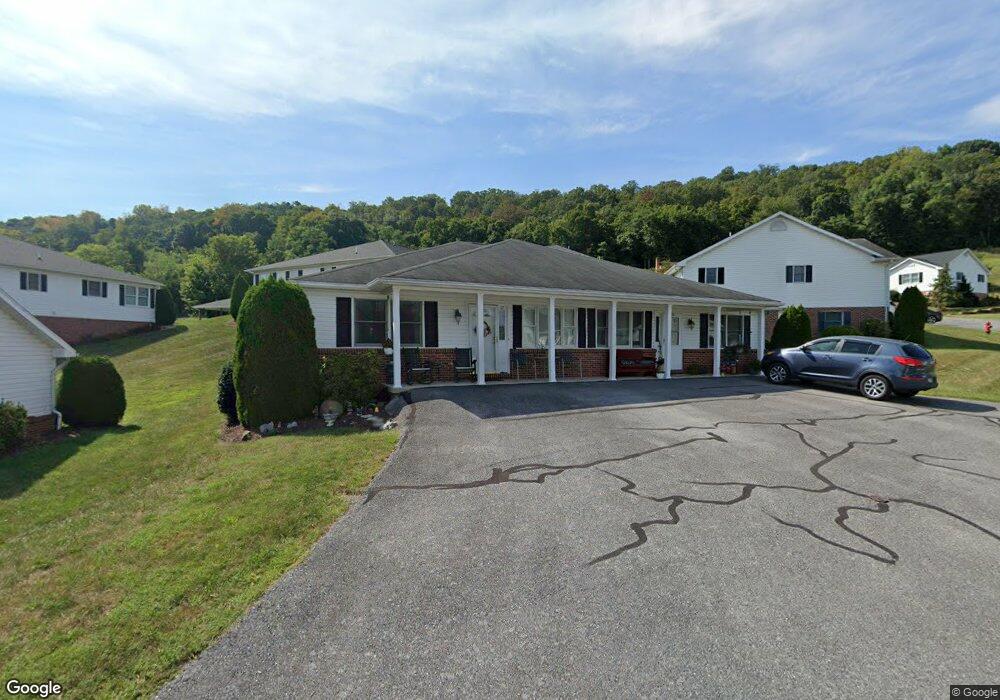 37 Garden Dr, Berkeley Springs, WV 25411 - photo 1