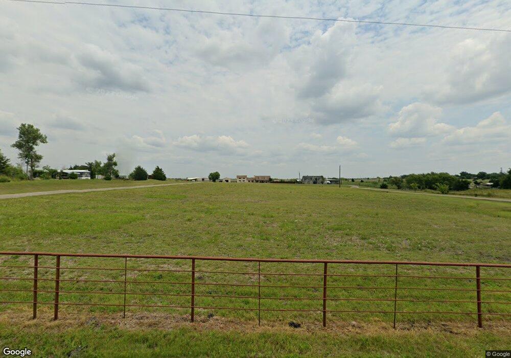 555 Whitfill Rd, Ennis, TX 75119 - photo 1