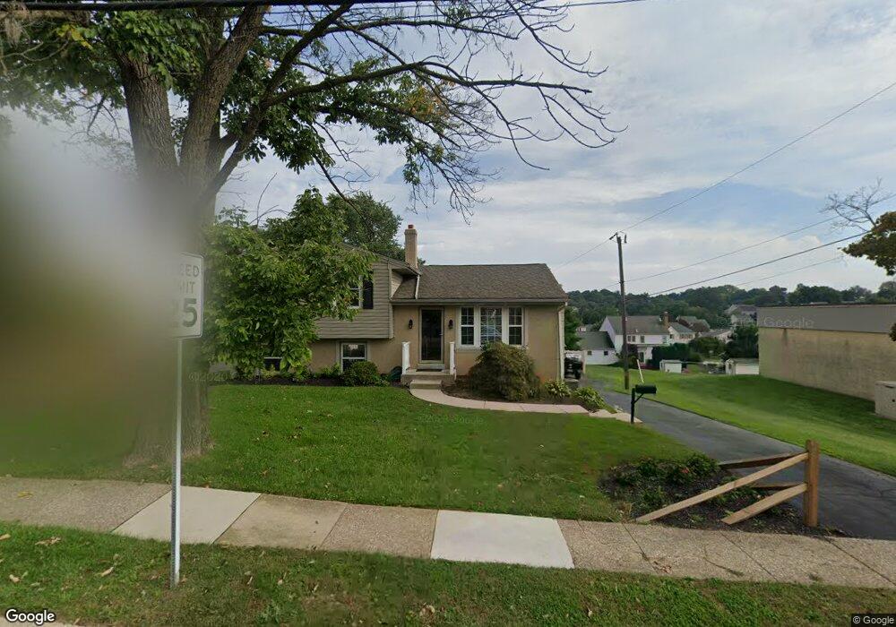 1327 Colwell Ln, Conshohocken, PA 19428 - photo 1