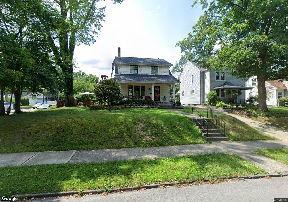 295 E Dunedin Rd, Columbus, OH 43214 - photo 1