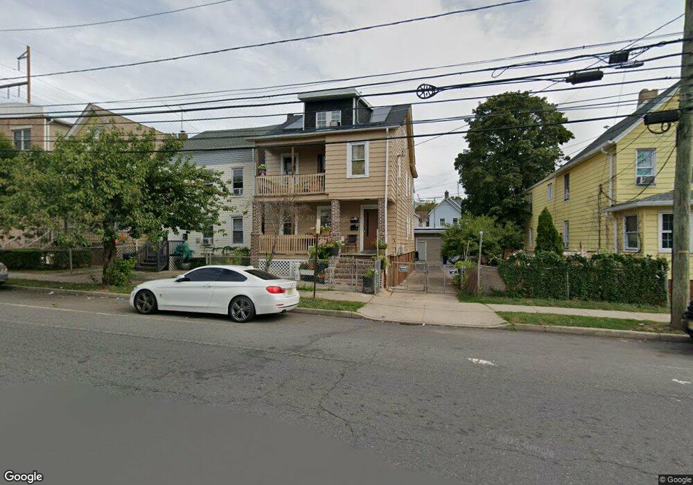 301 Suydam St, New Brunswick, NJ 08901 - photo 1