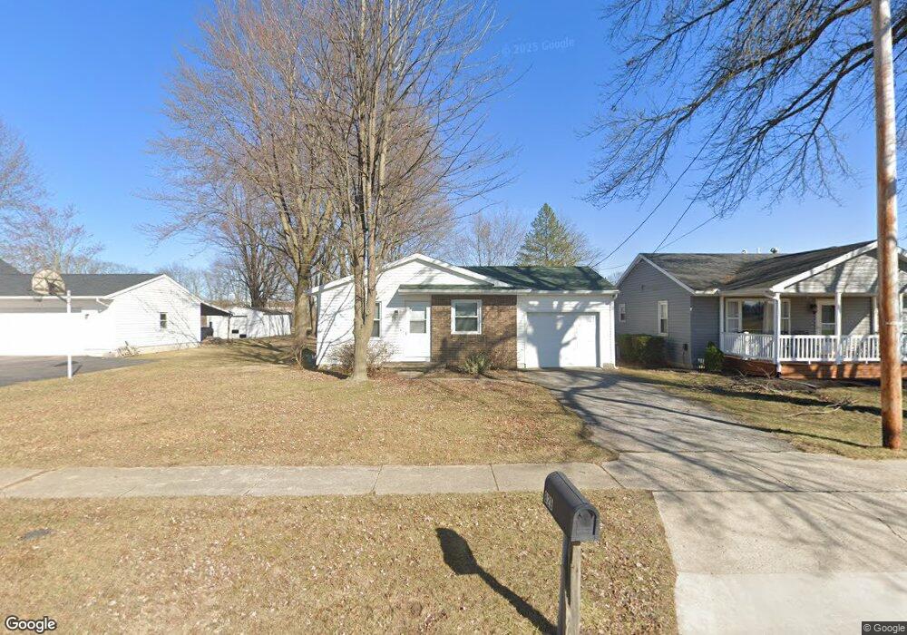 829 Fishlock Ave, Findlay, OH 45840 - photo 1