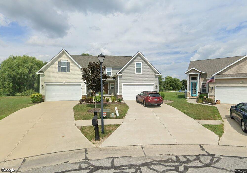 816 Walcutt Ct, Lagrange, OH 44050 - photo 1