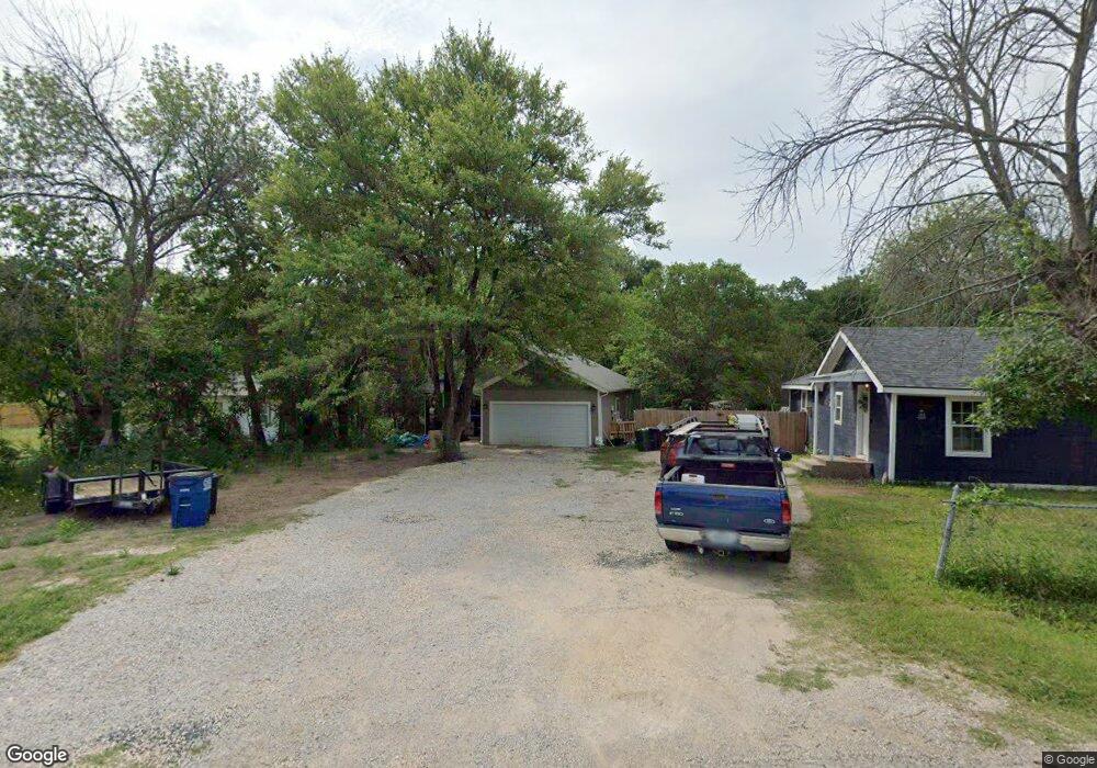111 Avondale Ave, Azle, TX 76020 - photo 1