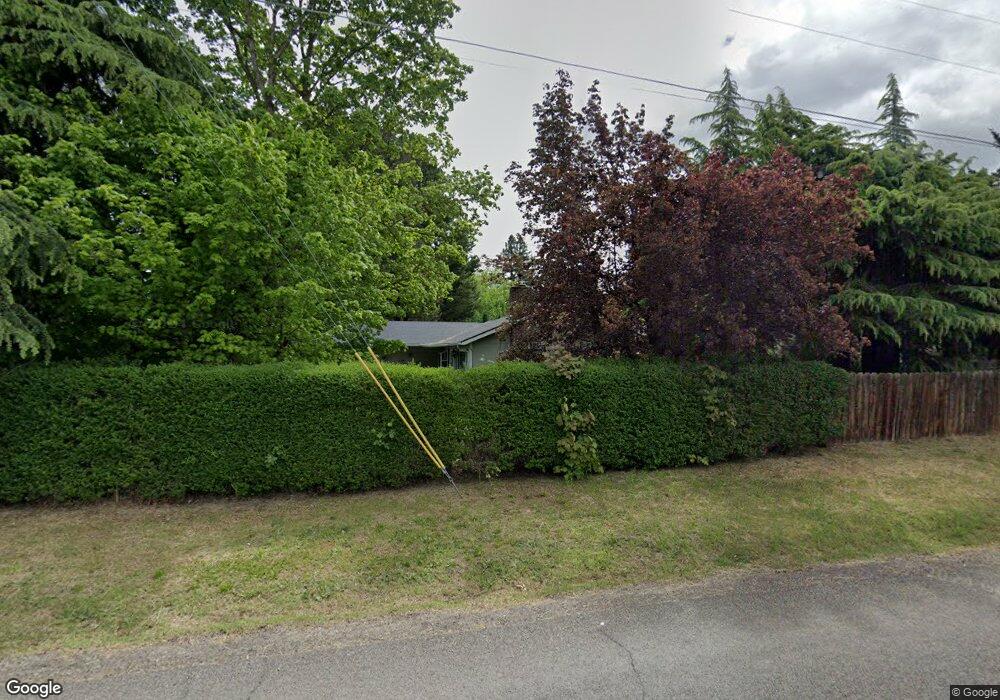 875 Beall Ln, Central Point, OR 97502 - photo 1