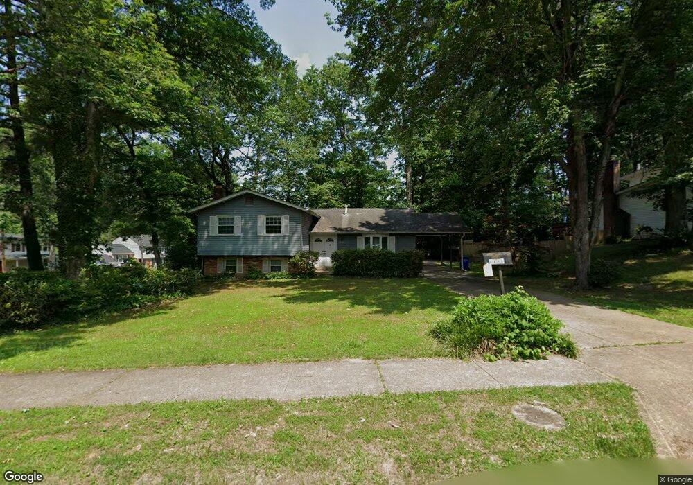 4616 Lawn Ct, Fairfax, VA 22032 - photo 1