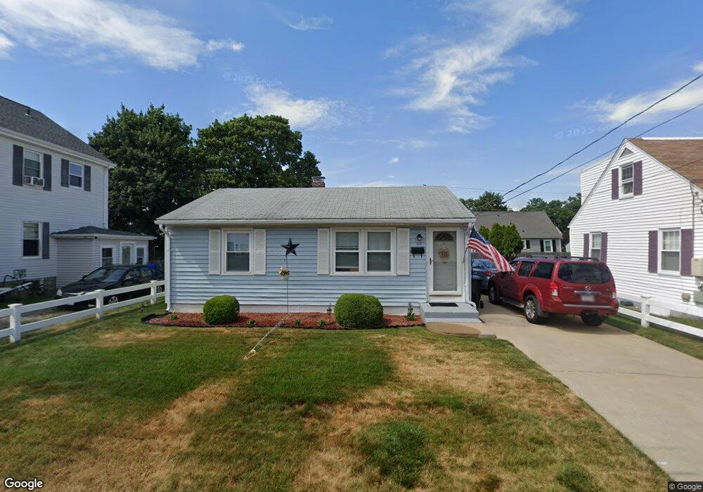 100 Fuller St, Pawtucket, RI 02861 - photo 1