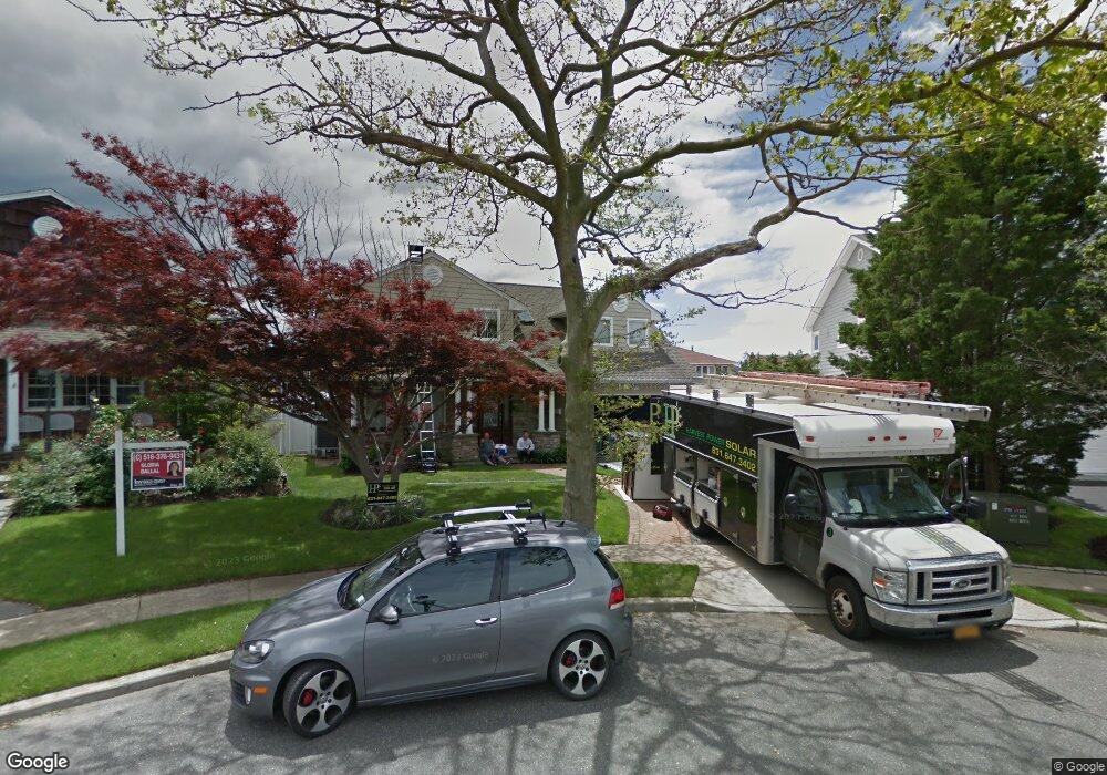 194 Bayside Dr, Atlantic Beach, NY 11509 - photo 1