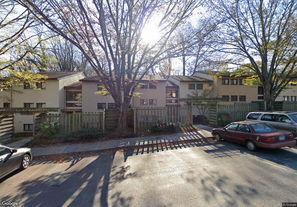 5703 Harpers Farm Rd unit B, Columbia, MD 21044 - photo 1