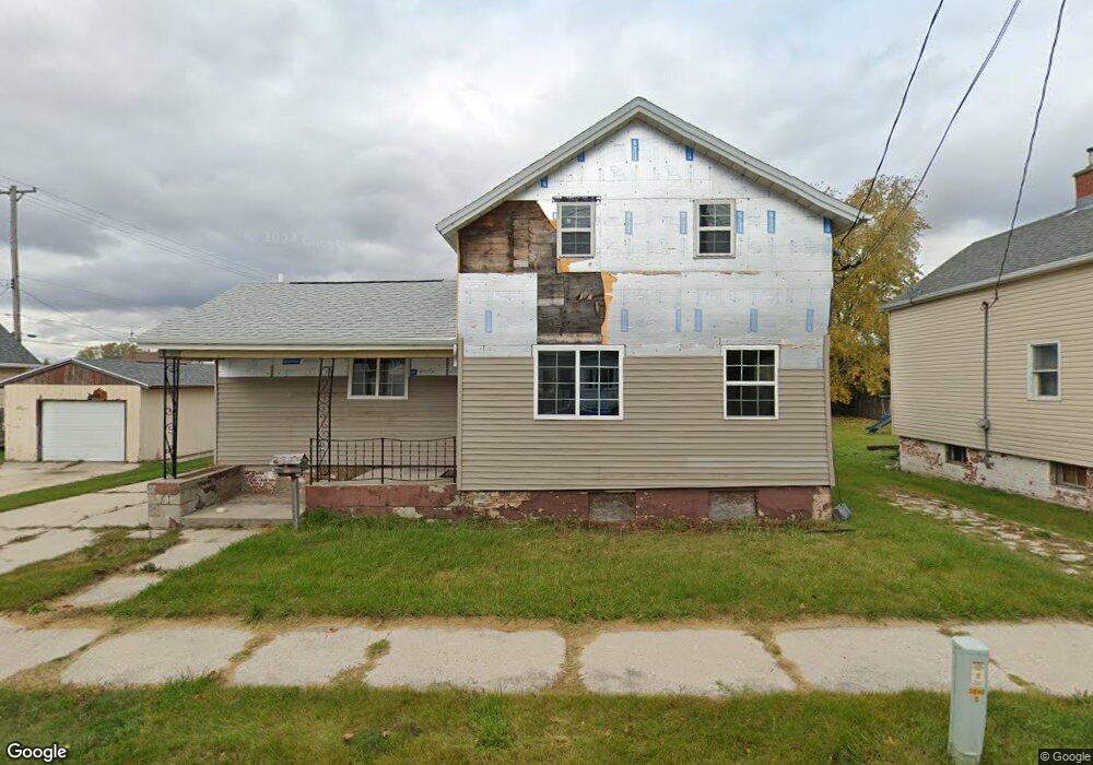 1816 13th St, Two Rivers, WI 54241 - photo 1