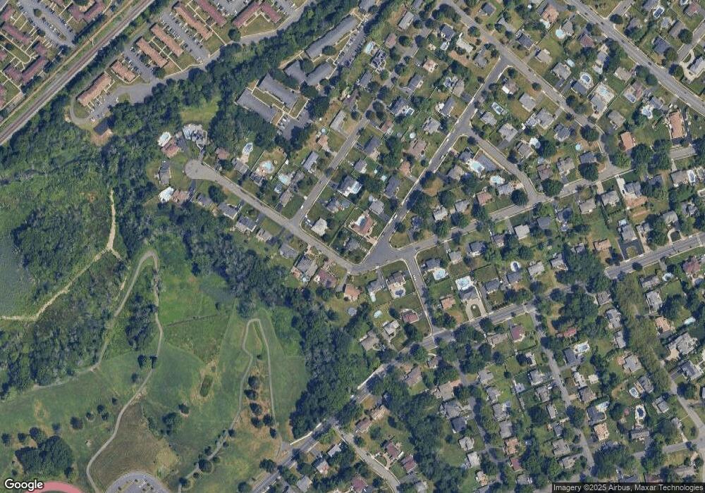 81 Roberts Rd, Clark, NJ 07066 - photo 1