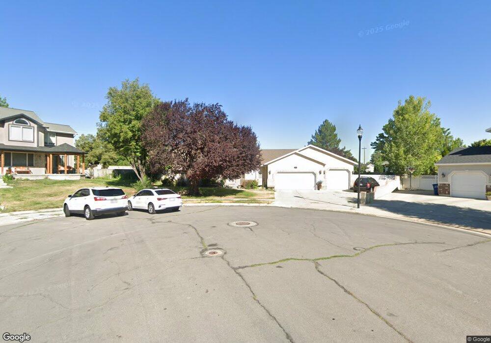2184 W Eagle Ct, West Jordan, UT 84088 - photo 1