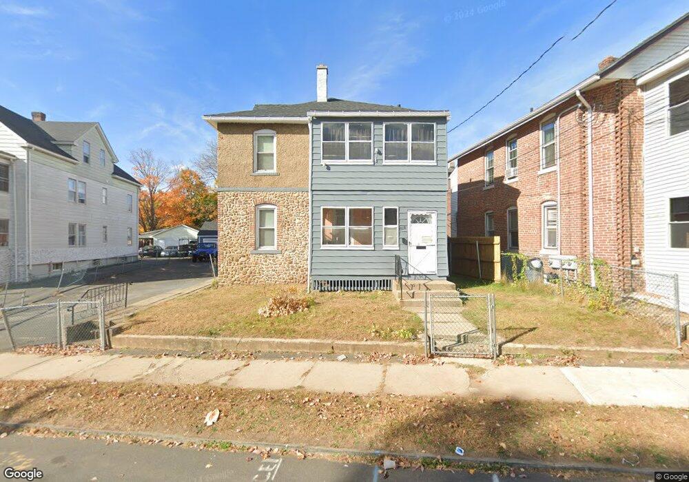 1518 Corbin Ave, New Britain, CT 06053 - photo 1