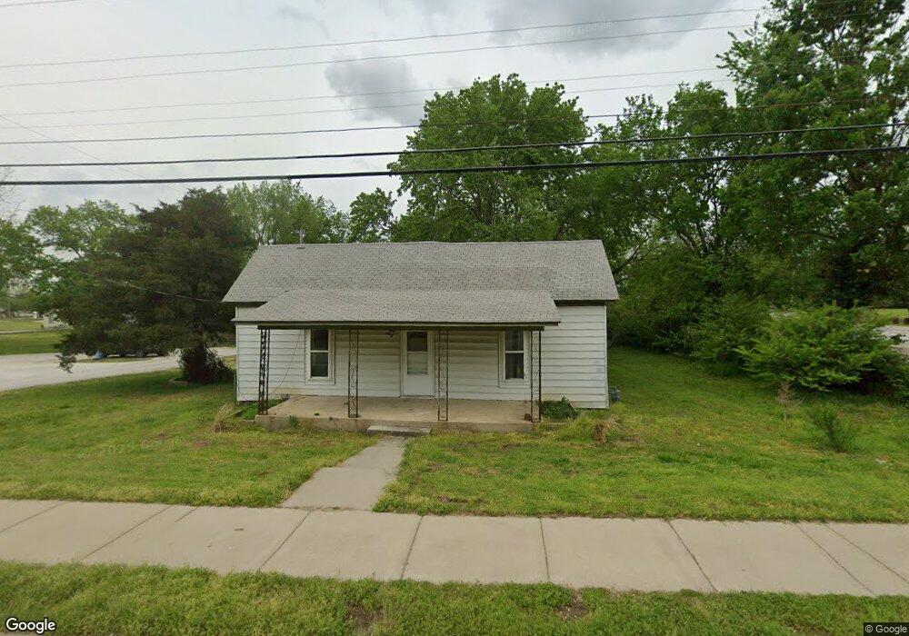 509 Pennell St, Carl Junction, MO 64834 - photo 1