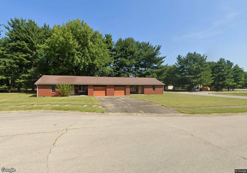 4450 Fox Pointe Cir, Columbus, IN 47203 - photo 1