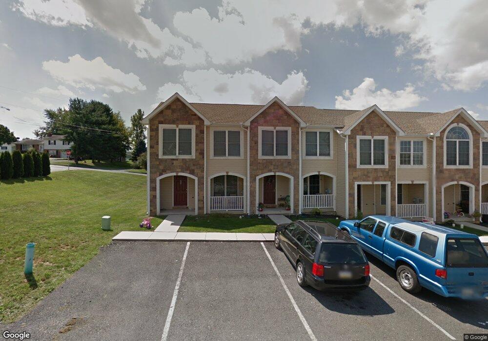 352 Viewpoint Way unit 8, Waynesboro, PA 17268 - photo 1