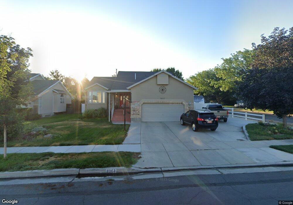 8067 Nighthawk Dr, Sandy, UT 84094 - photo 1