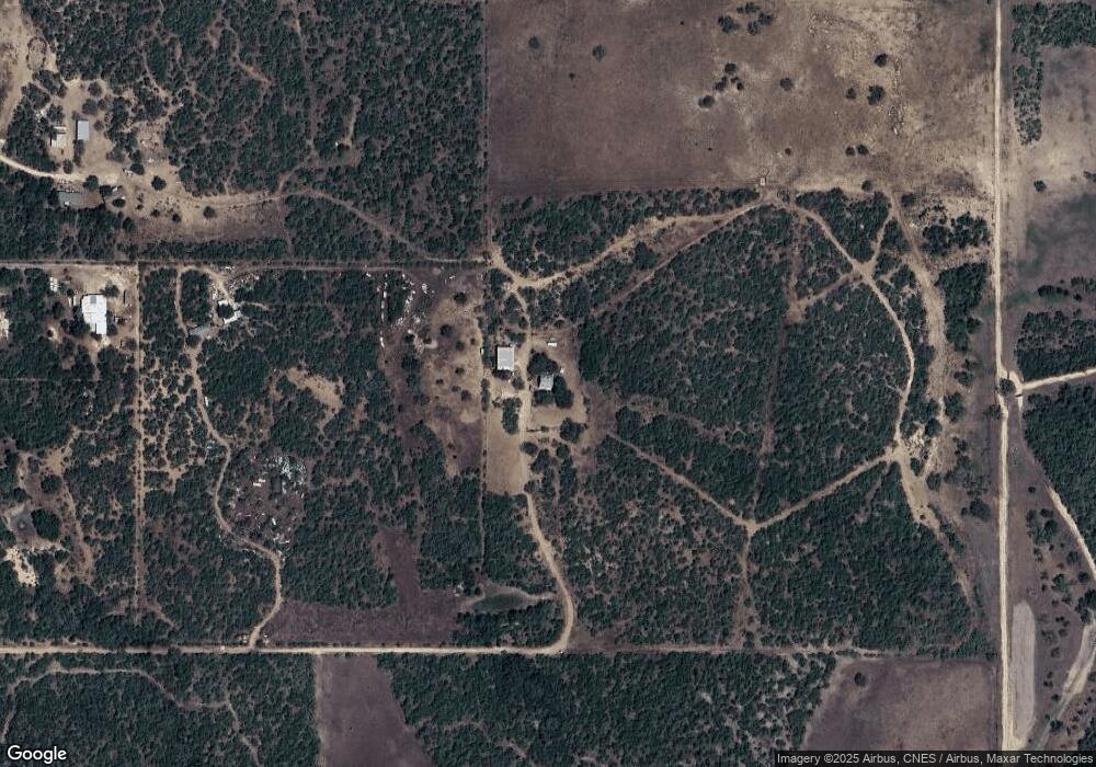 601 Private Road 567, Hondo, TX 78861 - photo 1