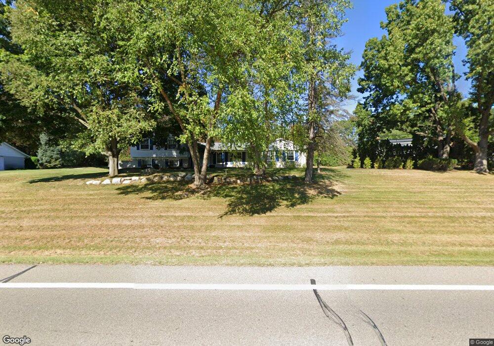 3734 Quarton Rd, Bloomfield Hills, MI 48302 - photo 1