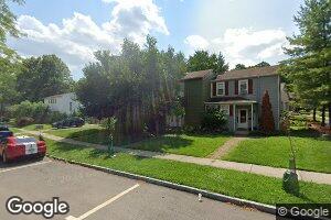 47 Flanders Ln, Cincinnati, OH 45218