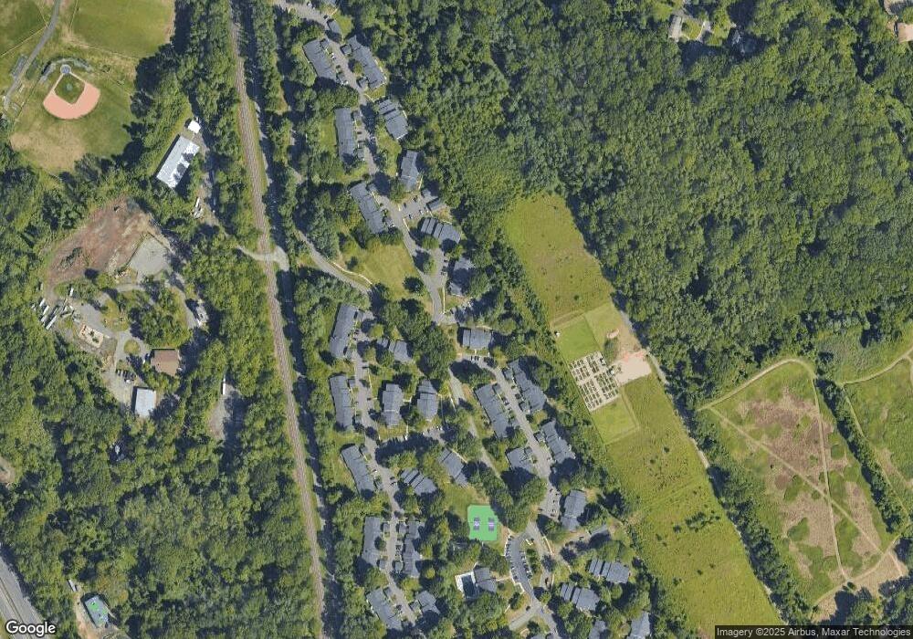 61 Quince Ct, Red Bank, NJ 07701 - photo 1