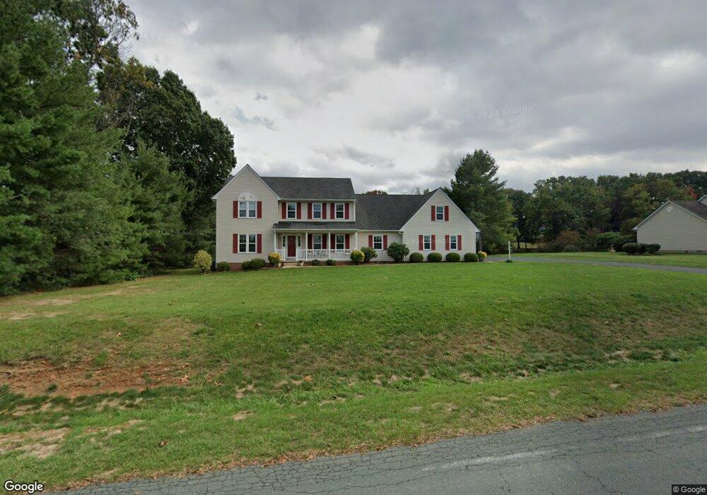 54 Cranberry Dr, Stuarts Draft, VA 24477 - photo 1