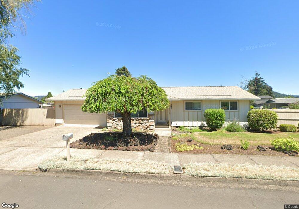 415 Laksonen Loop, Springfield, OR 97478 - photo 1