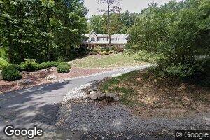 573 Sweet Hollow Rd, Bloomsbury, NJ 08804