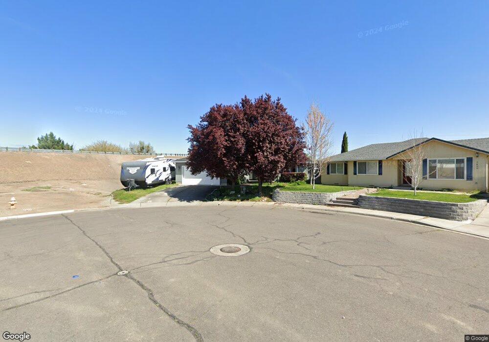 1460 Vista Dr, Central Point, OR 97502 - photo 1