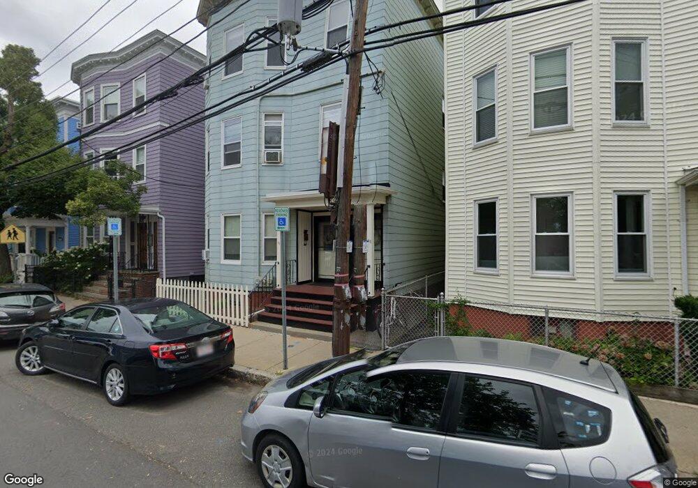 96 Berkshire St unit 2, Cambridge, MA 02141 - photo 1