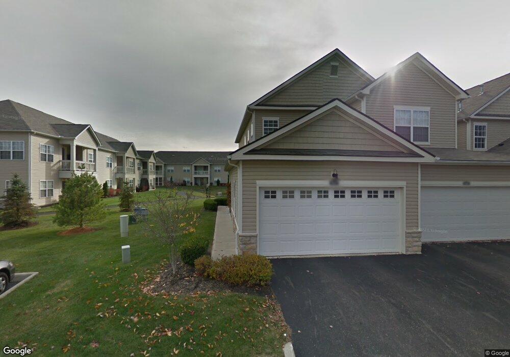 9145 Scenic View Cir unit 9145, Columbus, OH 43240 - photo 1