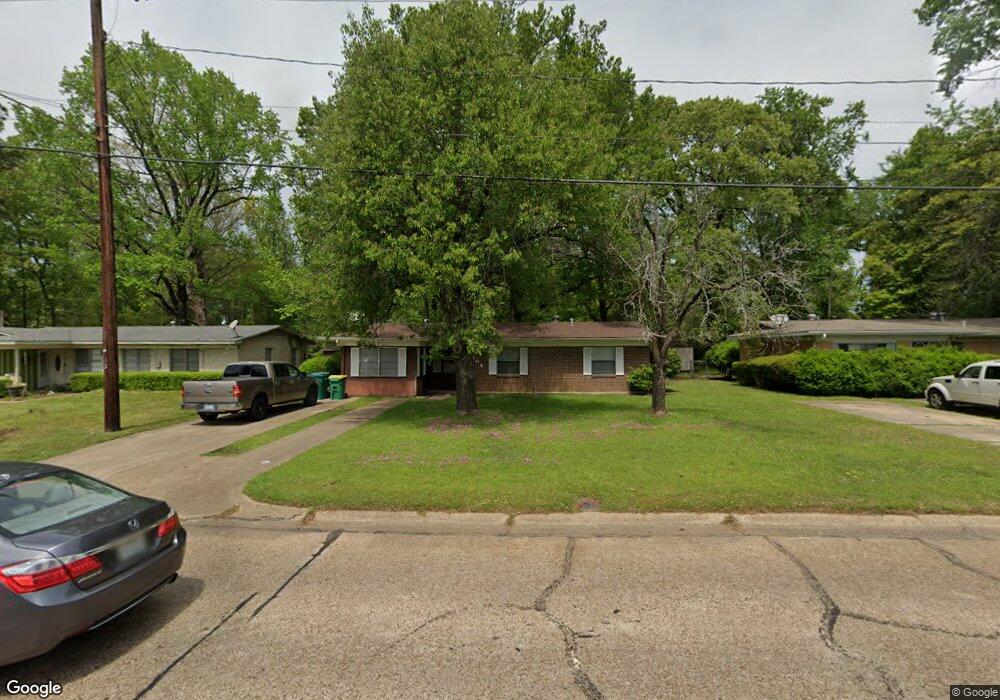 1004 W 40th St, Texarkana, TX 75503 - photo 1