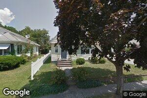 35 Stevens Rd, Cranston, RI 02910