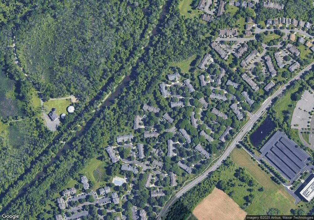 6 Towpath Ct, Princeton, NJ 08540 - photo 1