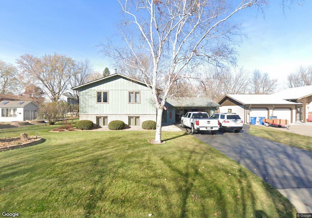 811 1st St N, Sauk Rapids, MN 56379 - photo 1